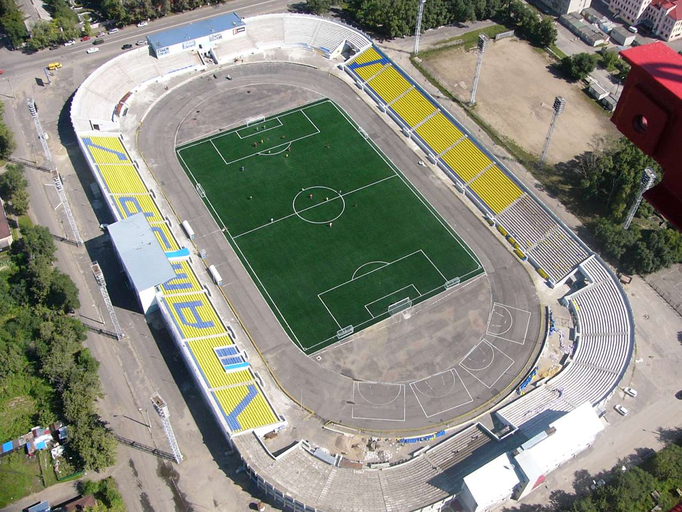 Стадион «Амур»)